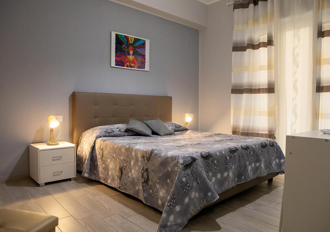 Zuroli Suite Naples Exterior photo